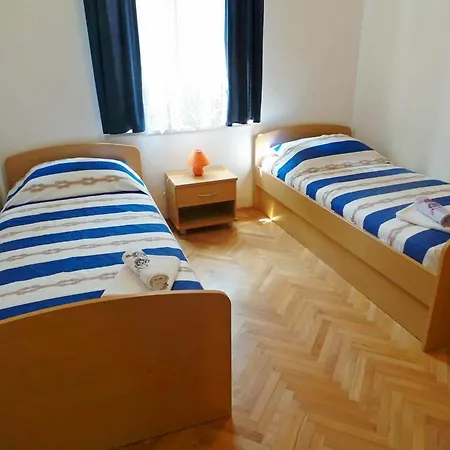 Apartment Cintya