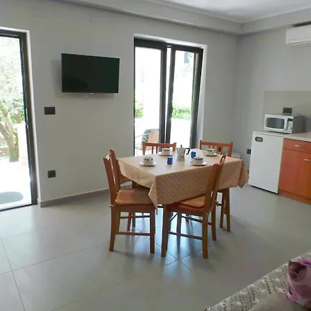 Apartment Cintya Poreč